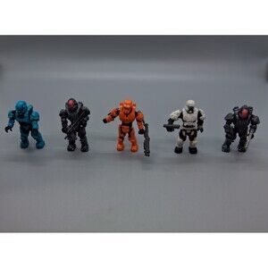 Halo Mega Bloks Construx Lot of 5 Super Articulated Figures & 5 Weapons